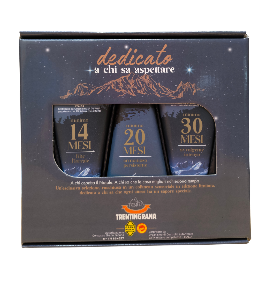 Tris di spicchi da 250 g di Trentingrana nelle stagionature 14, 20 e 30 mesi - edizione limitata di Natale