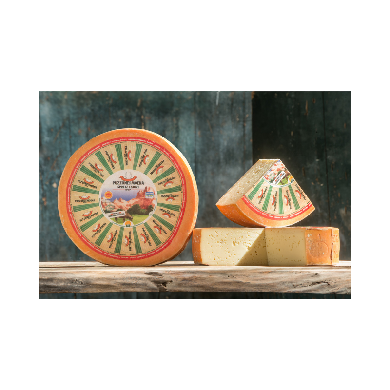 Puzzone di Moena cheese DOP
